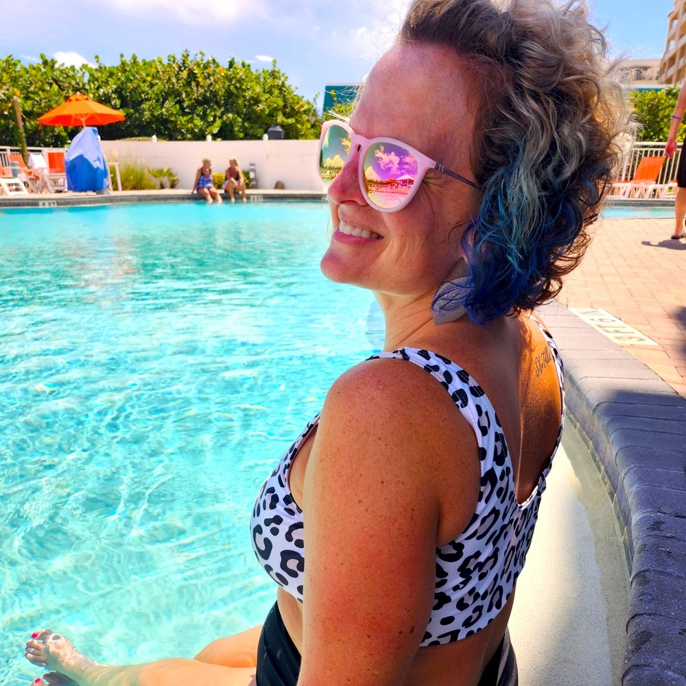 Meet your Posher, Jen